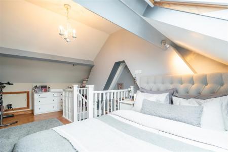 Bedroom 1-4.jpg