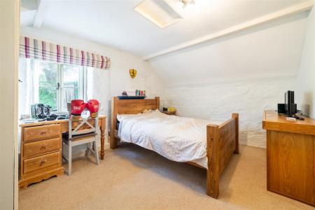 Bedroom 3.jpg