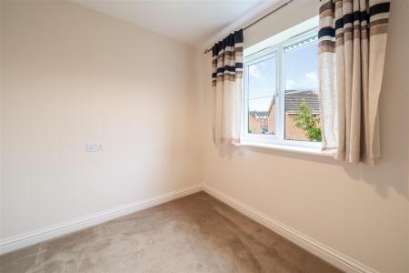 Bedroom 2.jpg