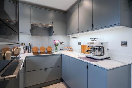 Kitchen-3.jpg