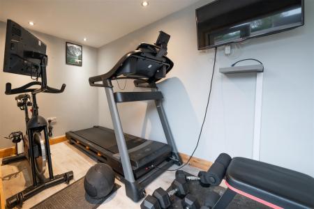 GYM.jpg