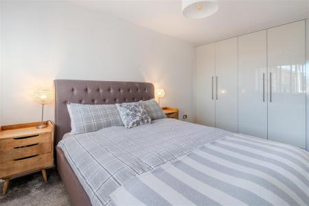 Bedroom 4-3.jpg