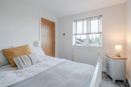 Bedroom 3-2.jpg