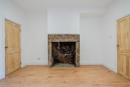 Dining Room-2.jpg