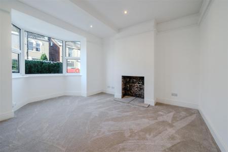 Living Room.jpg