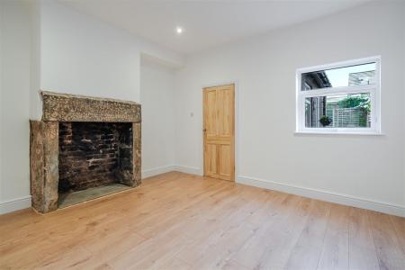 Dining Room.jpg