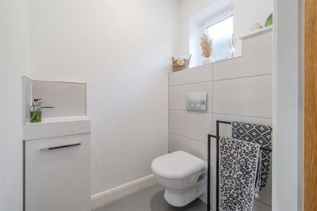 Downstairs WC.jpg