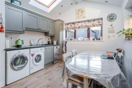Kitchen - Diner-3.jpg