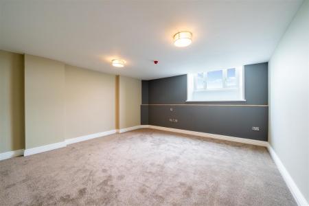 Bedroom 1-3.jpg
