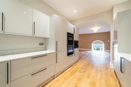 Kitchen-3.jpg