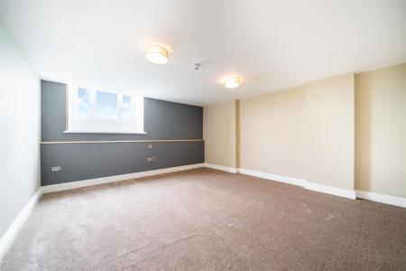 Bedroom 2.jpg