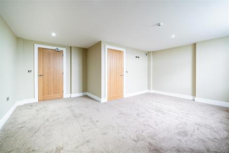 Bedroom 3-2.jpg