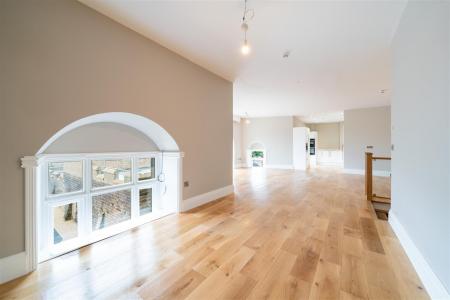 Living Area.jpg