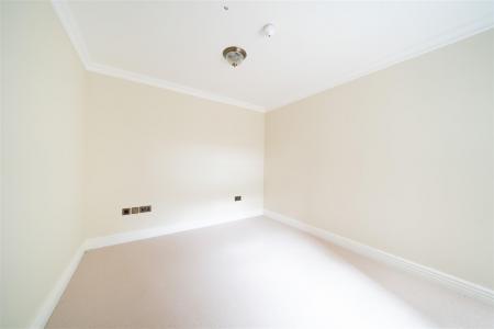 Bedroom 2.jpg