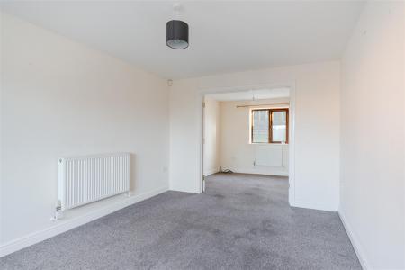 Living Room-2.jpg