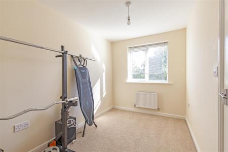 Bedroom 2-1.jpg