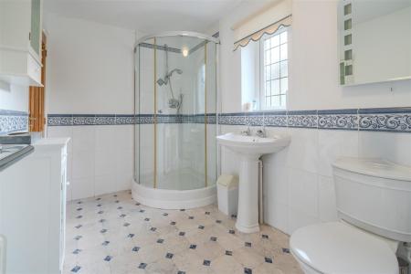 Bathroom-2.jpg