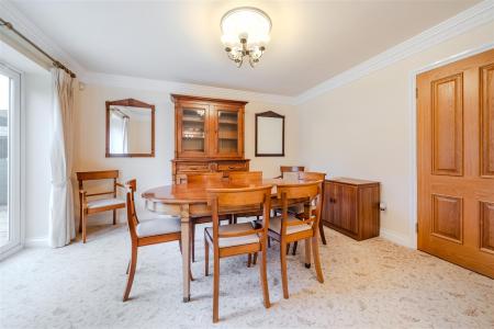 Dining Room.jpg