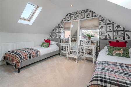 Bedroom 2.jpg