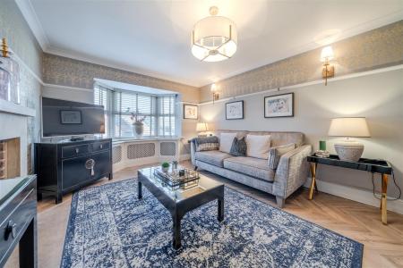 Living Room-2.jpg