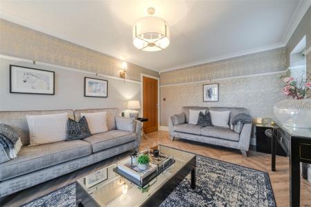 Living Room-4.jpg