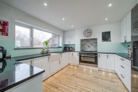 Kitchen-2.jpg