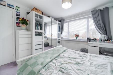 Bedroom 3-2.jpg