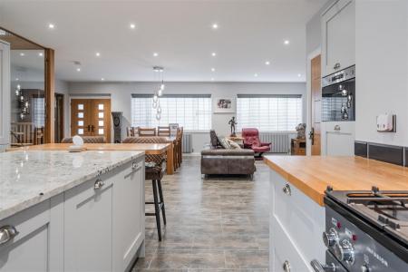 Open Plan Living-9.jpg