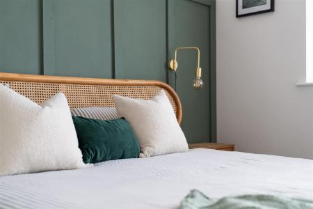 Bedroom 4-7.jpg