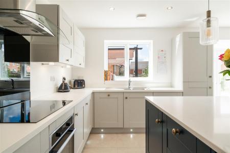 Kitchen -Diner-2.jpg