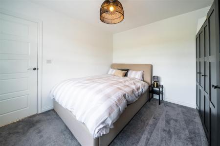 Bedroom 1-2.jpg