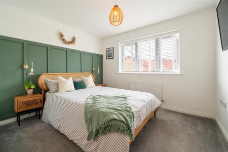 Bedroom 4-2.jpg