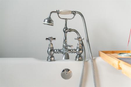 Bathroom-5.jpg