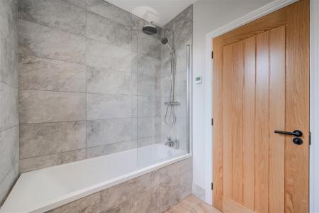 Bathroom-2.jpg