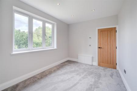 Bedroom3-2.jpg