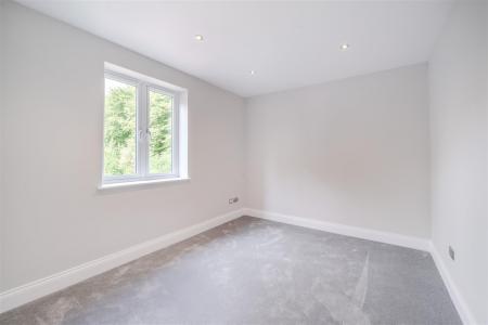 Bedroom4.jpg