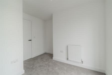 Bedroom 3-2.jpg