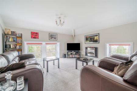 Living Room-2.jpg