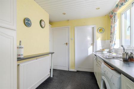 Kitchen-3.jpg