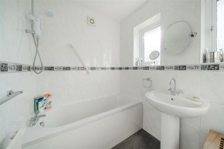 Bathroom-2.jpg