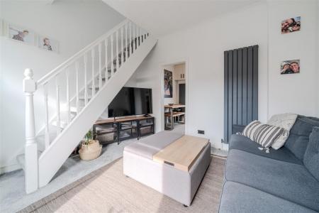 Living Room-4.jpg