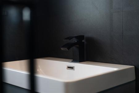 Bathroom-3.jpg