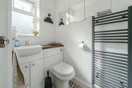 Utility Room-4.jpg