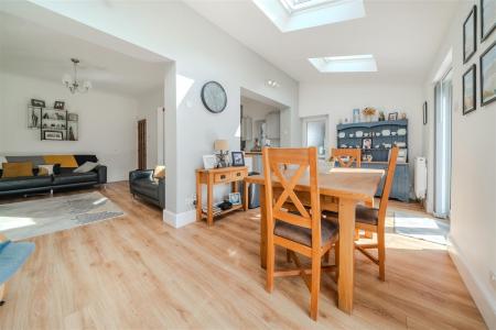 Open Plan Living_-3.jpg