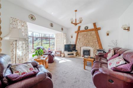 Living Room.jpg