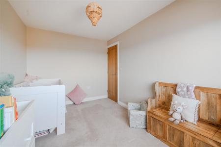 Bedroom 4-4.jpg