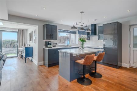 Open Plan Living_-2.jpg