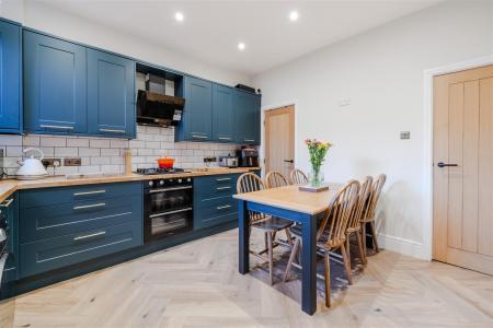 Kitchen - Diner-3.jpg
