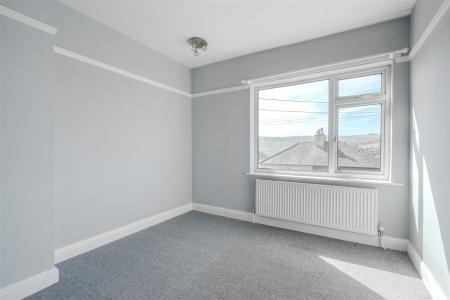 Bedroom 1-2.jpg