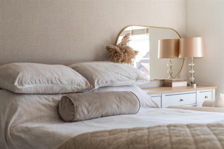 Bedroom 2-8.jpg